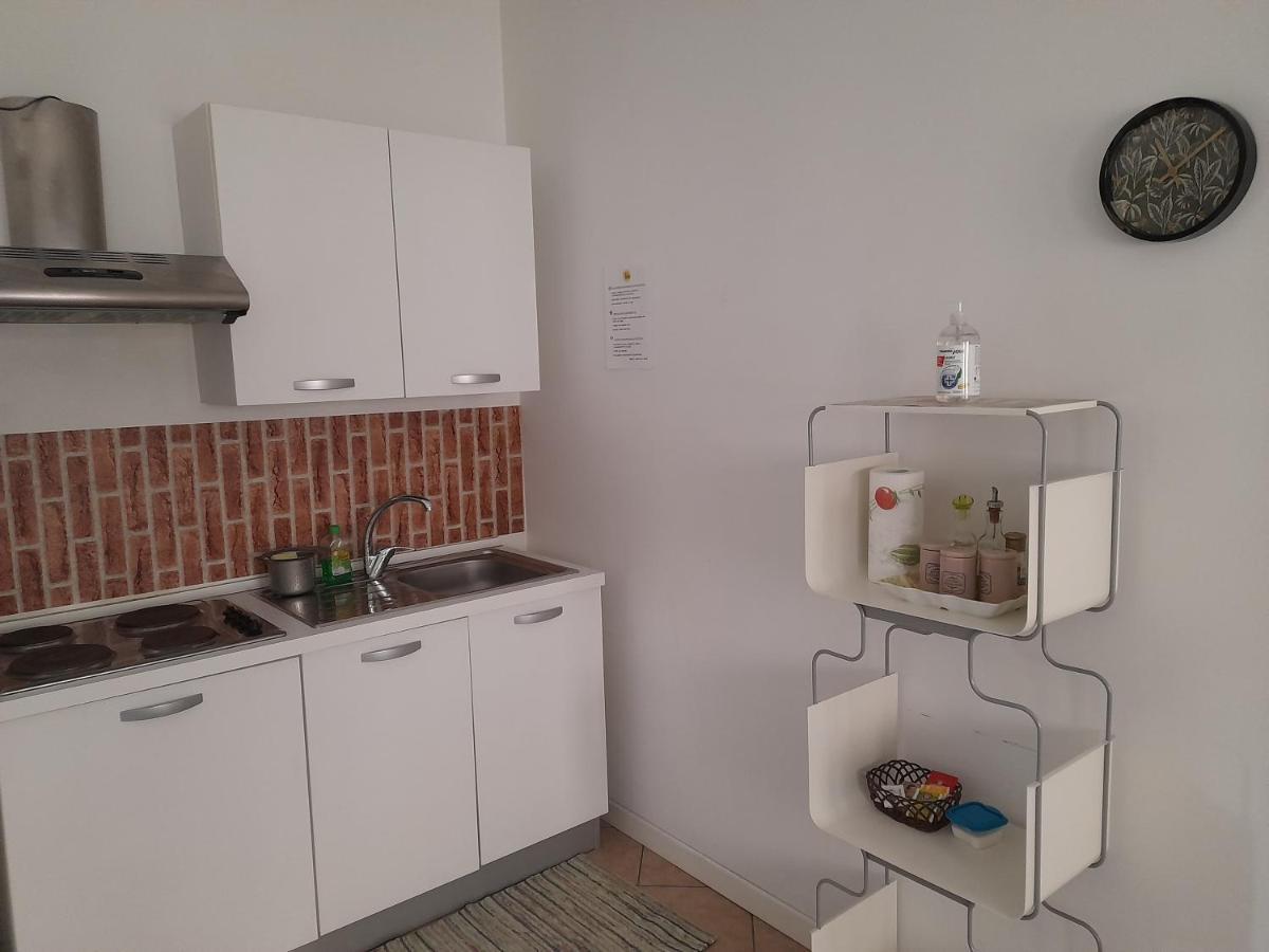 Apartamento A Casa Di Sole Arese Exterior foto