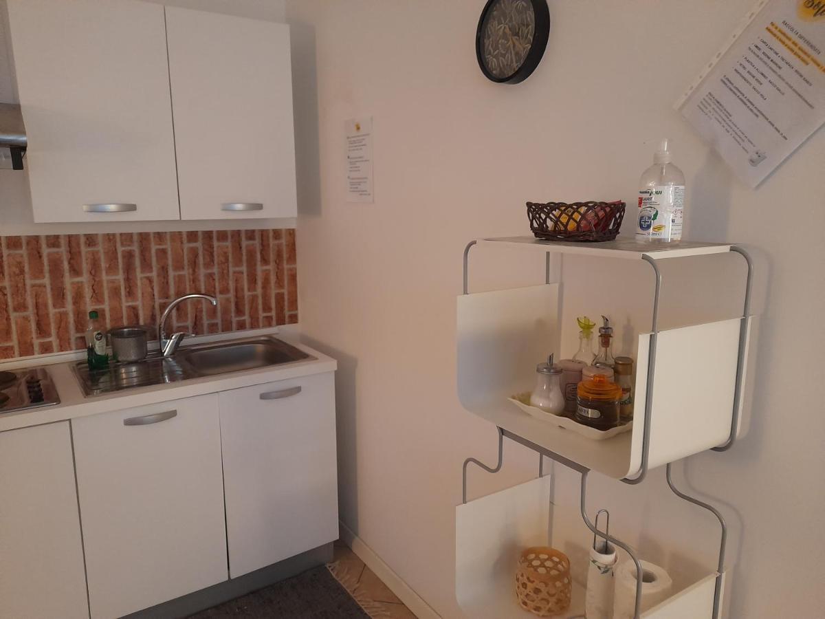 Apartamento A Casa Di Sole Arese Exterior foto